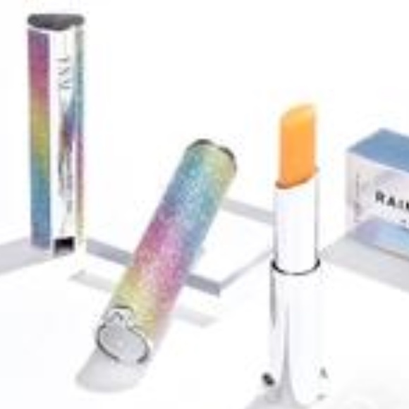 Lip balm - Picture 1 of 3